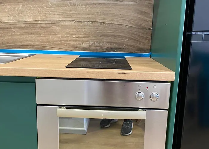 Kaimi Gemstone - 24h Check In شقة تيرانا