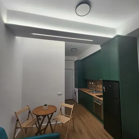 Kaimi Gemstone - 24h Check In