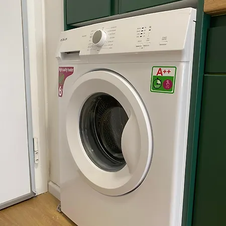 Kaimi Gemstone - 24h Check In Apartmán *