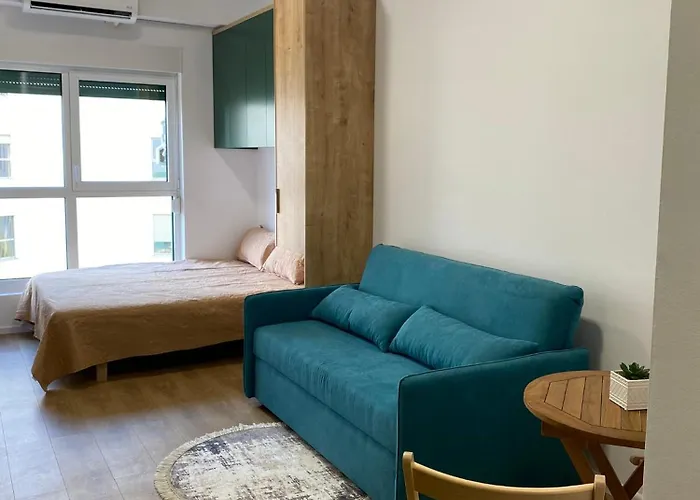 Kaimi Gemstone - 24h Check In Apartment Tirana