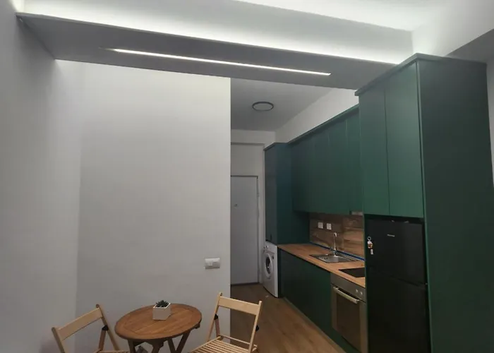 Kaimi Gemstone - 24h Check In